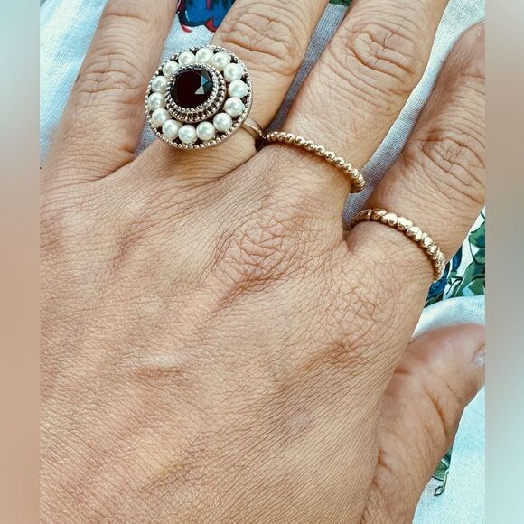 Tiffany & Co Ziegfeld Onyx and Pearl Ring, sz 5.5 - Picture 5 of 9